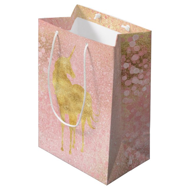 Gold Blush Pink Magical Unicorn Mittlere Geschenktüte (Vorderseite Schrägansicht)