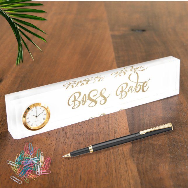 Gold Boss Babe Clock Namensplakette (Von Creator hochgeladen)