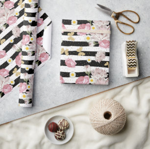 Gold Butterfells Rose Daisies Blumenmuster Geschen Geschenkpapier