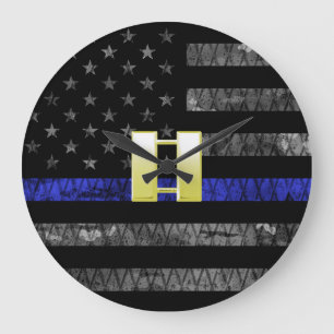 (Gold) Captain Thin Blue Line Distressed Flag Große Wanduhr