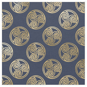 Gold Celtic Triskele Spiralen in Circles on Blue Stoff
