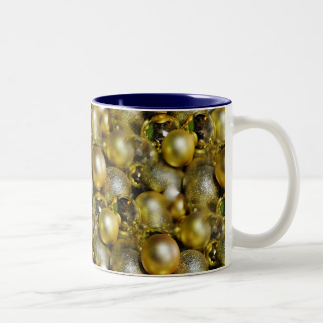 Gold Christmas Baubles Zweifarbige Tasse (Rechts)