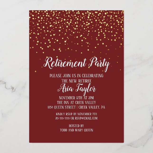 Gold Confetti über Burgund-Rente-Gold Folieneinladung (Vorderseite)