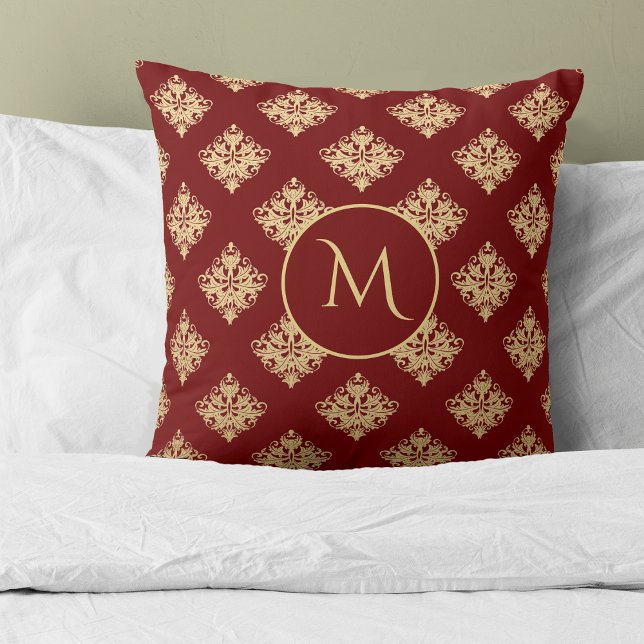 Gold Damask Muster Monogram auf Red Kissen (Von Creator hochgeladen)