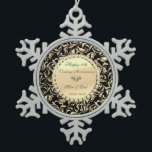 Gold Diamonds Floral 10. Hochzeitstag Schneeflocken Zinn-Ornament<br><div class="desc">Elegante goldblütige Wirbel 10. Hochzeitstag Schmuck.</div>
