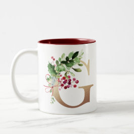 Gold Foil G Monogram Pine & Berry Christmas Two- Zweifarbige Tasse