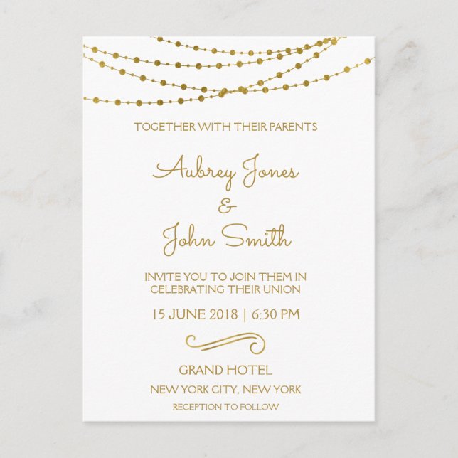 Gold Foil String Lights und Script Wedding Postkarte (Vorderseite)