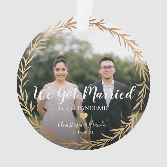 Gold-Foto Verheiratet während der Pandemie Weihnac Ornament (Vorderseite)