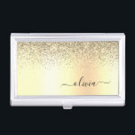 Gold Glitter Metal Monogram Glam Name Visitenkarten Dose<br><div class="desc">Gold Imitats Foil Metallic Sparkle Glitzer gebürstetes Metal Monogram Name Business Card Holder. Das macht den perfekten 16 Geburtstag,  Hochzeit,  Brautparty,  Jubiläum,  Babydusche oder Junggeselinnen-Abschied Geschenk für jemanden,  der Lieben glamourösen Luxus und schicke Stile.</div>