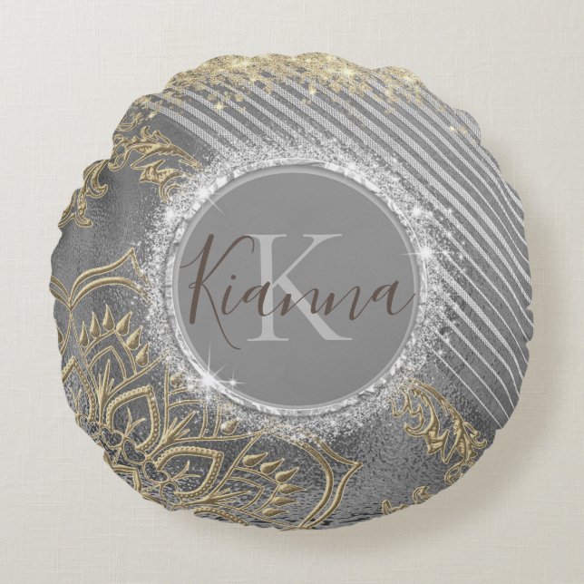 Gold Glittery Lotus Mandala auf SIlver Monogram Rundes Kissen (Vorderseite)