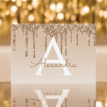 Gold Glitzer Sweet 16 Save the Date Einladung<br><div class="desc">Gold Sparkle und Dripping Glitzer 16 . Geburtstag Monogram Name and Initial Save the Date Geburtstagsparty Einladung. Diese Einladung ist ideal für die Gold Sparkle Glitzer Sweet 16 Geburtstagsparty,  die in Gold feiern möchten.</div>