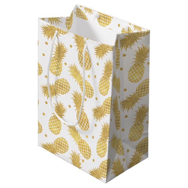 Gold Glitzy Ananas Mittlere Geschenktüte (Vorderseite Schrägansicht)