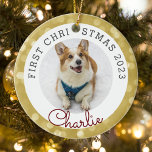 Gold Lights Pet's First Christmas Foto Keramik Ornament<br><div class="desc">Das erste Weihnachtsschmuck eines Haustieres mit dem Foto und dem Namen eines Haustieres auf goldenem Weihnachtsbeleuchtung.</div>