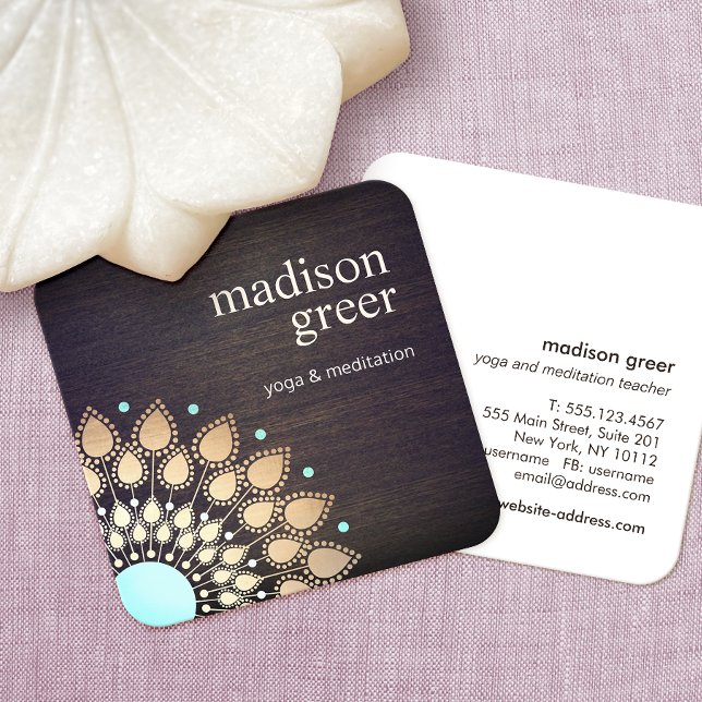 Gold Lotus Floral Mandala Wood Natural Wellness Quadratische Visitenkarte (Von Creator hochgeladen)