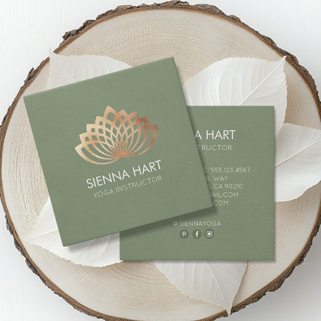 Gold Lotus Yoga Instructor Quadratische Visitenkarte (Von Creator hochgeladen)