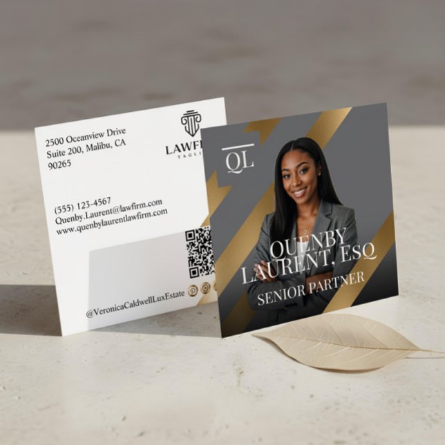 Gold Luxus Anwalt Rechtsanwaltskanzlei Foto Monogr Quadratische Visitenkarte (Gold Luxury Lawyer Law Firm Photo Monogram Luxe Square Business Card)