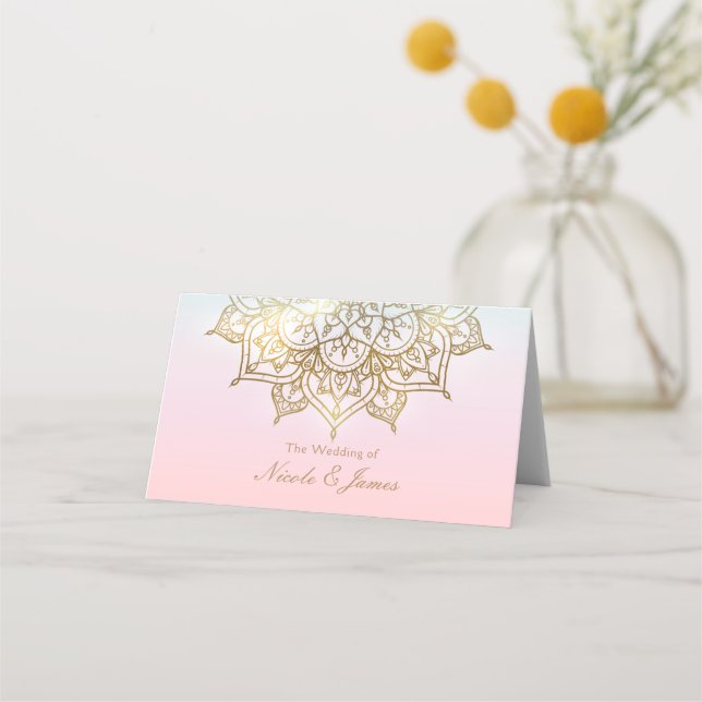 Gold Mandala Pink Peach Chic Moderne Tischsitze Platzkarte (Vorderseite)