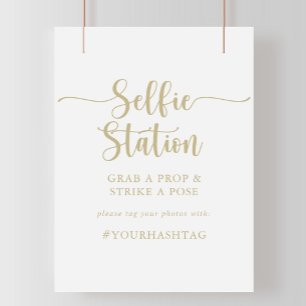 Gold Minimalistische Kalligrafie-Selfo-Station-Zei Poster