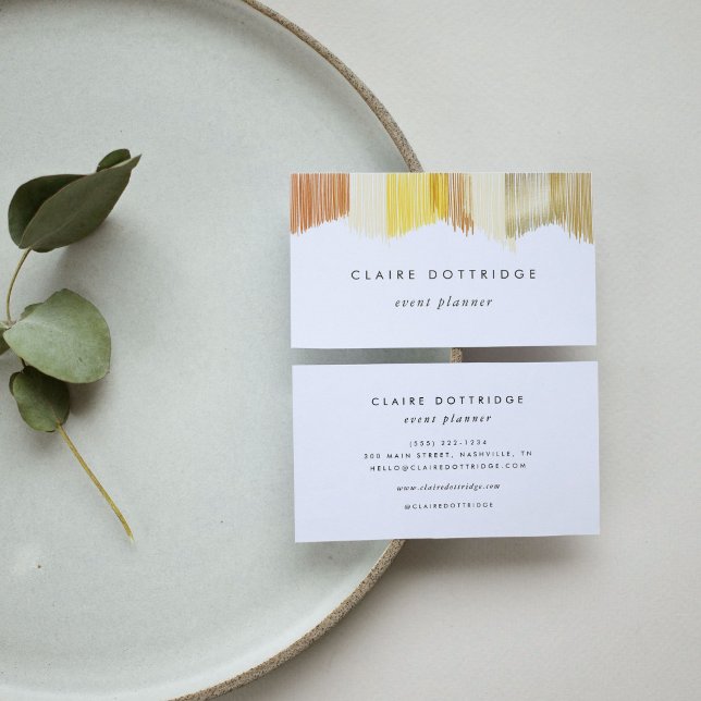 Gold Modern Fringe Visitenkarte (Golden yellow Modern Fringe business card.)