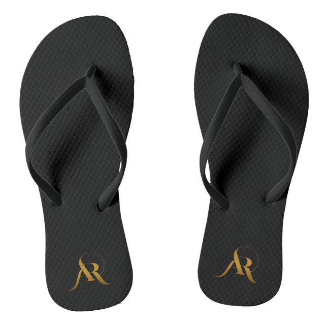 Gold Monogram AR Logo Schwarzer Hintergrund Flip F Flops (Fußbett)