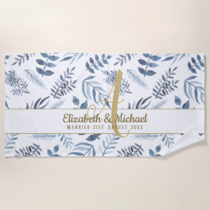 Gold Monogram Azure Blue Botanical Blätter Wedding Strandtuch