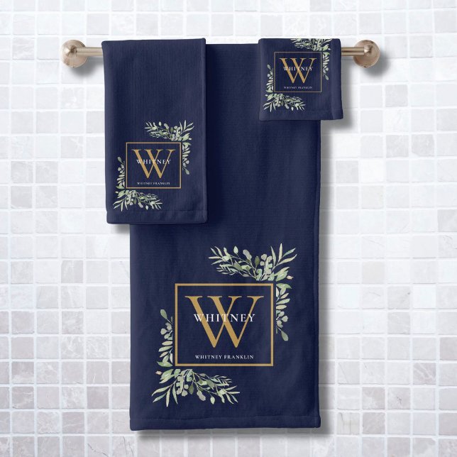 Gold Monogram Name Greenery Navy Blue Badhandtuch Set (Von Creator hochgeladen)