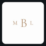 Gold Monogram White Wedding Quadratischer Aufkleber<br><div class="desc">Gold Monogramm White Wedding Sticker. elegant.</div>