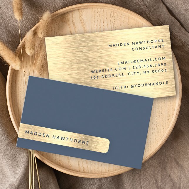 Gold Navy Blau Moderne einfache, elegante Brushed  Visitenkarte (Von Creator hochgeladen)