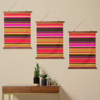 Gold, Rot, und Magenta Dreifach-Wandtapeten-Set