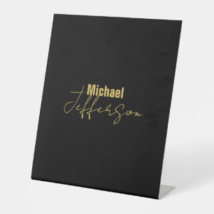 Gold schwarze Farbe elegant moderne minimalistisch Sockelschild