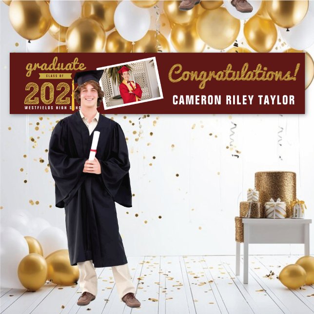 Gold Sketch 2025 Glückwunschs Foto Graduation Part Banner (2024 Burgundy Red & Gold Sketch One Photo Graduation Party Banner @ www.zazzle.com/color_therapy)