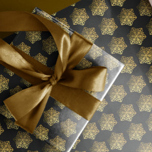 Gold Snowflakes Black Wrapping Paper Geschenkpapier