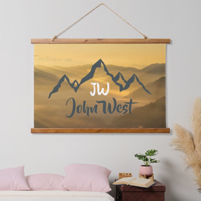 Gold Sonnenaufgang personalisierbare Berge Monogra Wandteppich Mit Holzrahmen (Schlafzimmer)