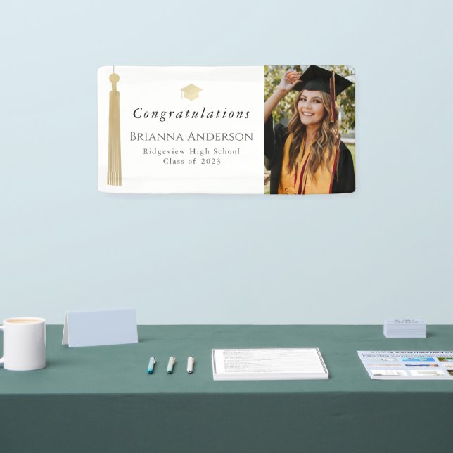 Gold Tassel & Cap White Graduation Party Foto Banner (Messe)