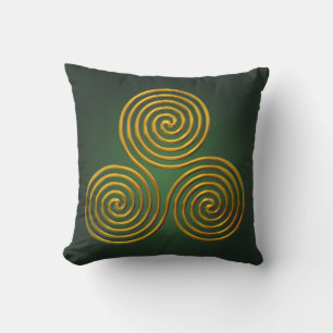 Gold Triskele Kissen