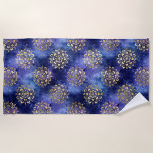 Gold- und Blaue Galaxie-Dharma-Mandala-Muster Strandtuch