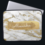 Gold und Marmor mit Gold Foil und Glitzer Laptopschutzhülle<br><div class="desc">Gold und Marmor mit Gold Foil und Glitzer Elegant Monogram Name Case. Dieser Fall kann auf Ihren Vornamen angepasst werden.</div>