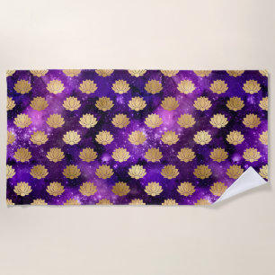 Gold- und Purpur-Galaxie-Dharma-Mandala-Muster Strandtuch