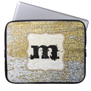 Gold und Silver Grunge Monogram 15" Laptop Case
