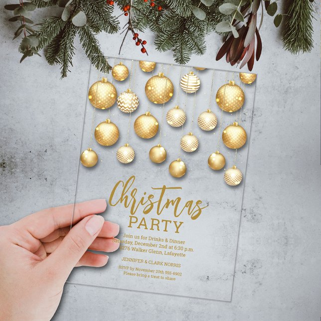 Gold- und weiße Weihnachtsbaum-Ornamente Acryleinladungen (Gold and white Christmas tree ornaments ACRYLIC party invitations)