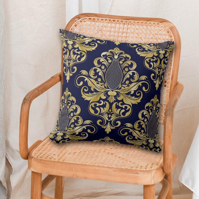 Gold Viktorianisch Damask Muster auf Blue Kissen (Von Creator hochgeladen)