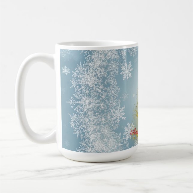 Gold Xmas Tree Mug with Snowflakes – Customizable  Kaffeetasse (Links)
