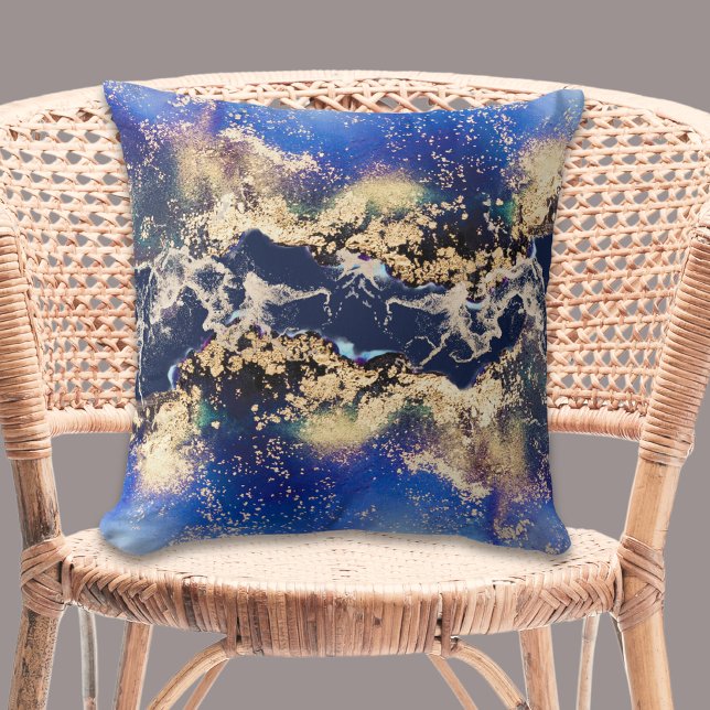Goldblaue Abstrakte Alkoholtink Square Theken Kiss Kissen (Gold Blue Abstract Watercolor Square Throw Pillow)