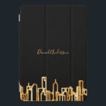 Goldcity skyline schwarzes Business echter Name An iPad Pro Cover<br><div class="desc">Schwarzer Hintergrund mit vergoldeten Imitaten in der Silhouette der Stadt. Vorlage für Ihren Namen,  goldene Buchstaben. Der Name ist mit einem modernen und trendigen Handschrift geschrieben. Ideal für echte Anwesen-Agent! Dieser Fall ist auch in unserem Geschäft mit einem Firmenlogo erhältlich.</div>
