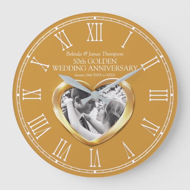Golden 50. Hochzeitsjubiläum Zollherz Foto Große Wanduhr (Vorderseite)