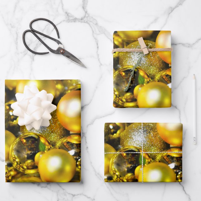 Golden and Yellow Christmas Ball Cluster Geschenkpapier Set (Vorderseite)