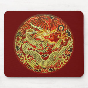 Golden asian dragon bestickt in dunkelrot mousepad