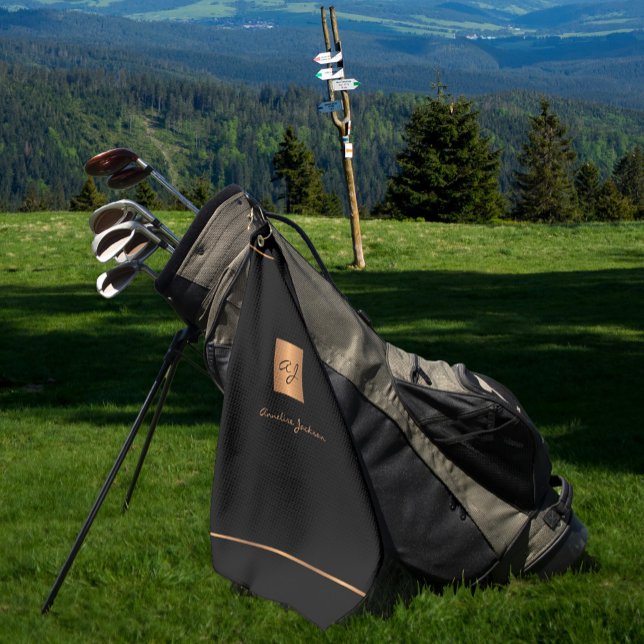 Golden Black Gold Moderner mit Monogramm Name eleg Golfhandtuch (Von Creator hochgeladen)
