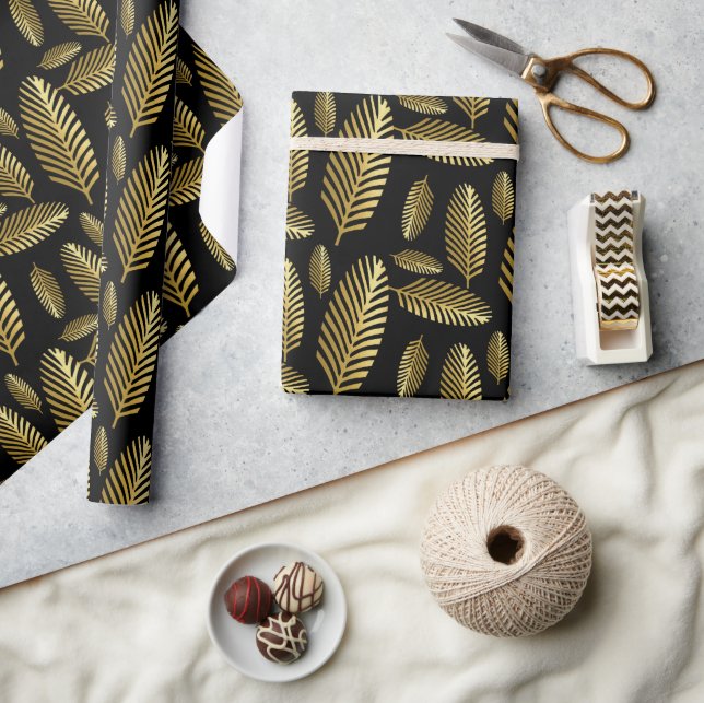 Golden Black Palm Leaf Muster Geschenkpapier (Kunsthandwerk)