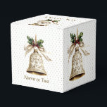 Golden Christmas Bell Shiny Stars Grüne Blätter Geschenkschachtel<br><div class="desc">Golden Christmas Bell Shiny Stars Grüne Blätter bevorzugen Boxen. Einzigartiges,  schönes,  stilvolles Design. Leicht personalisiert zu sein. Schriftart Stil,  Größe und Farben können geändert werden. Matching-Elemente verfügbar.</div>